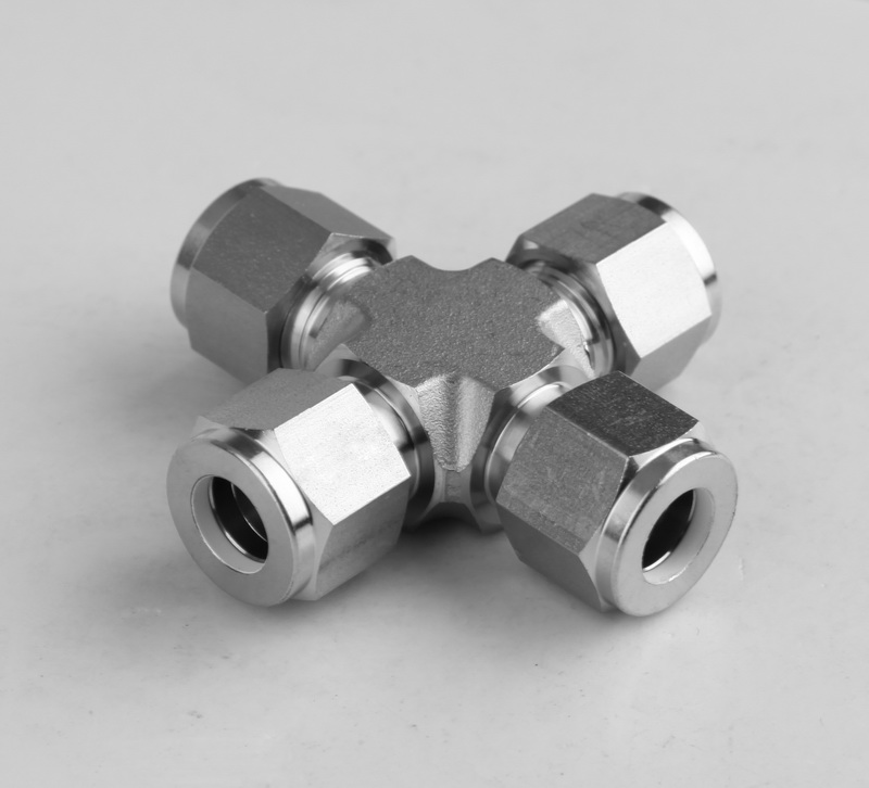 Union Cross Tube Fitting